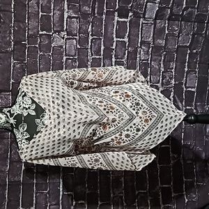 Tramp Bohemian Flowy Layering  Floral Poncho size Medium